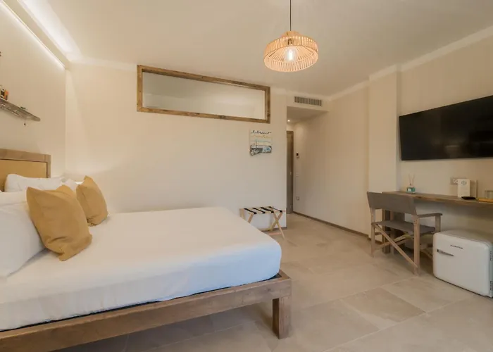 Il Grecale - Adults Only Лакона