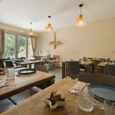 Il Grecale Couette-café Lacona